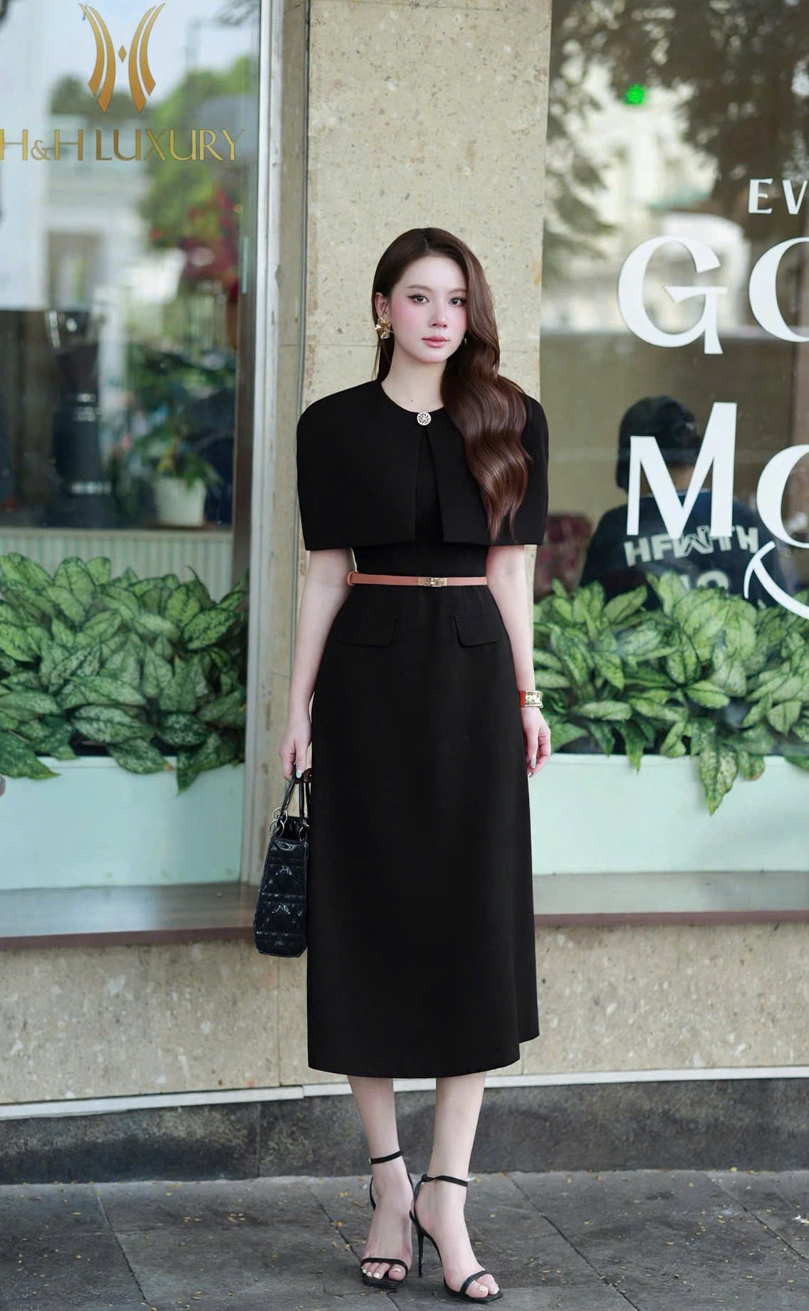 ĐẦM TIỆC ĐEN ÔM A TÀ NGỰC