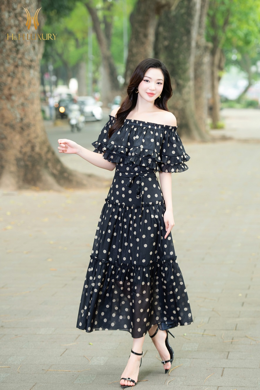 ĐẦM MAXI CHẤM BI NUDE