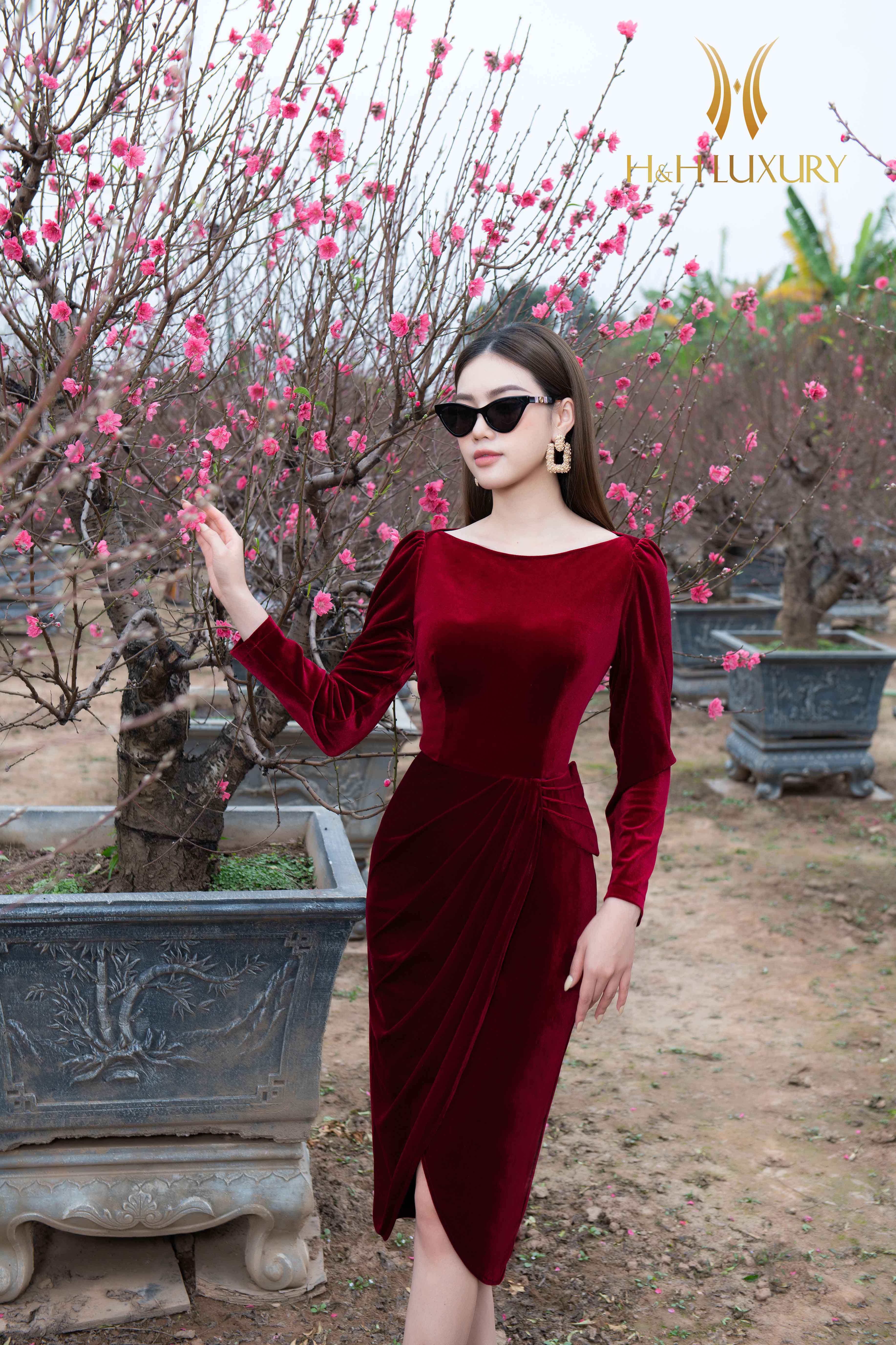 10 mẫu áo dài nhung sang trọng cho mùa Tết 20202021  Quyên Nguyễn Bridal