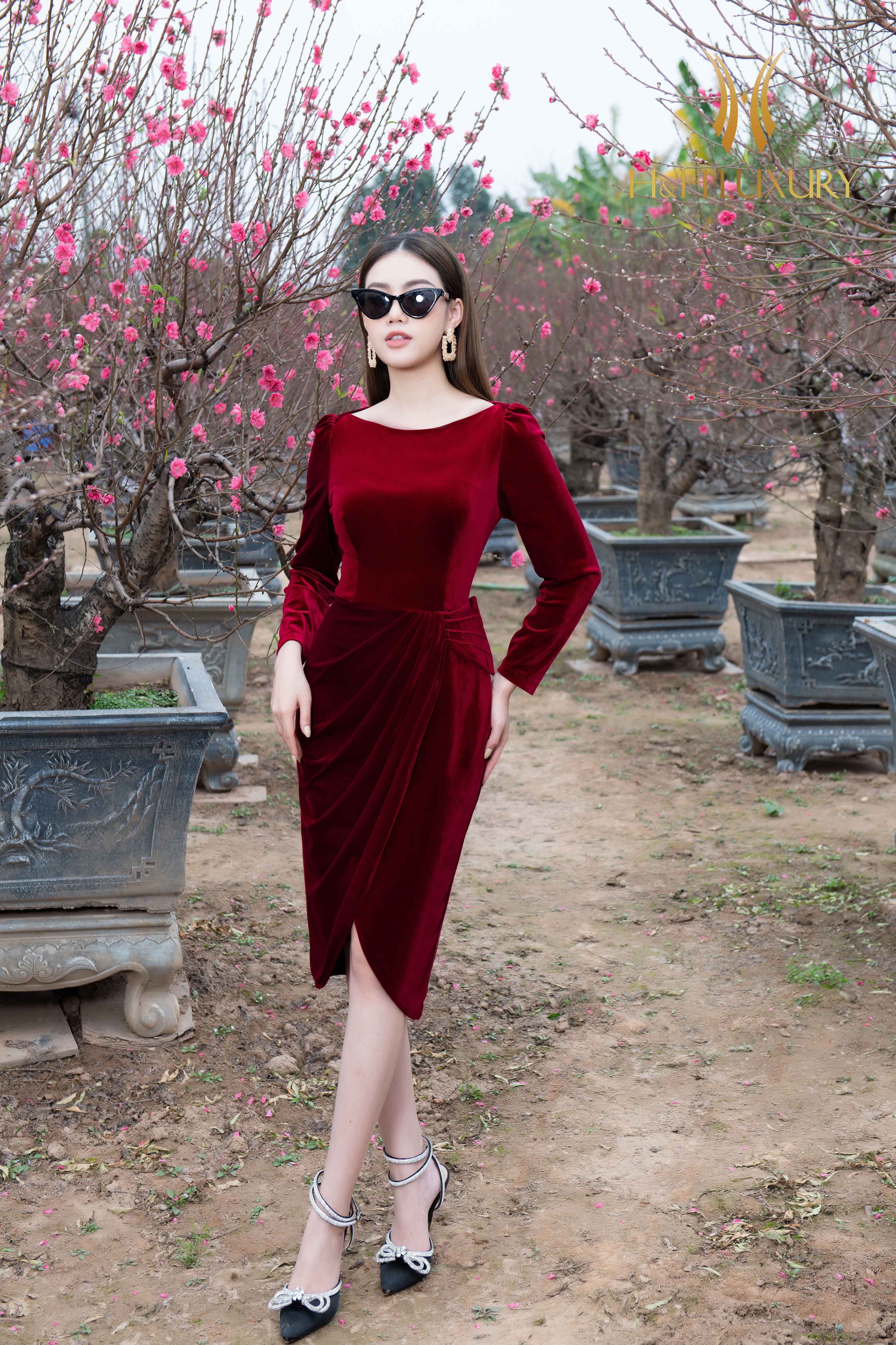 Mua Váy nhung xòe cổ vuông tay bồng 2 màu chất nhung tuyết mềm mại - S  (dưới 52 kí) - đỏ đô tại Thời trang Jellystore | Tiki