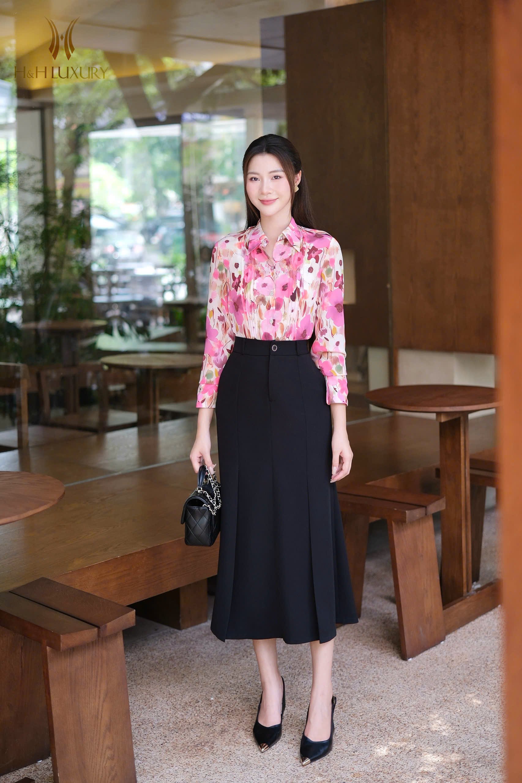 CHÂN VÁY ÔM A XẾP LY DÁNG DÀI