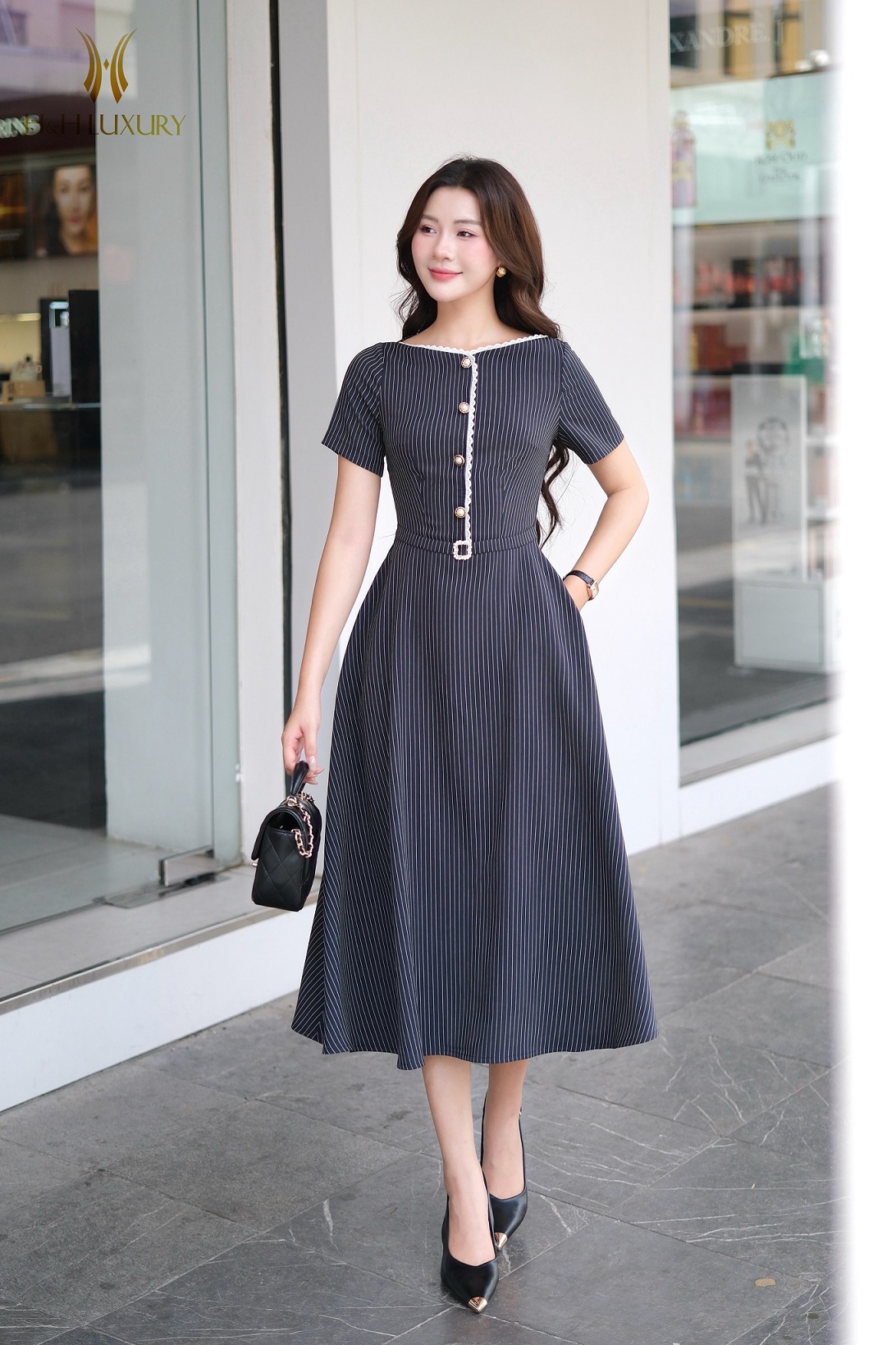 ĐẦM XÒE XANH NAVY PHỐI REN