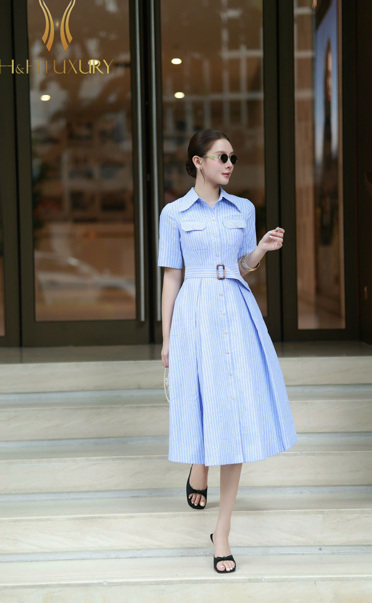 ĐẦM KẺ XANH MINT TÚI NGỰC
