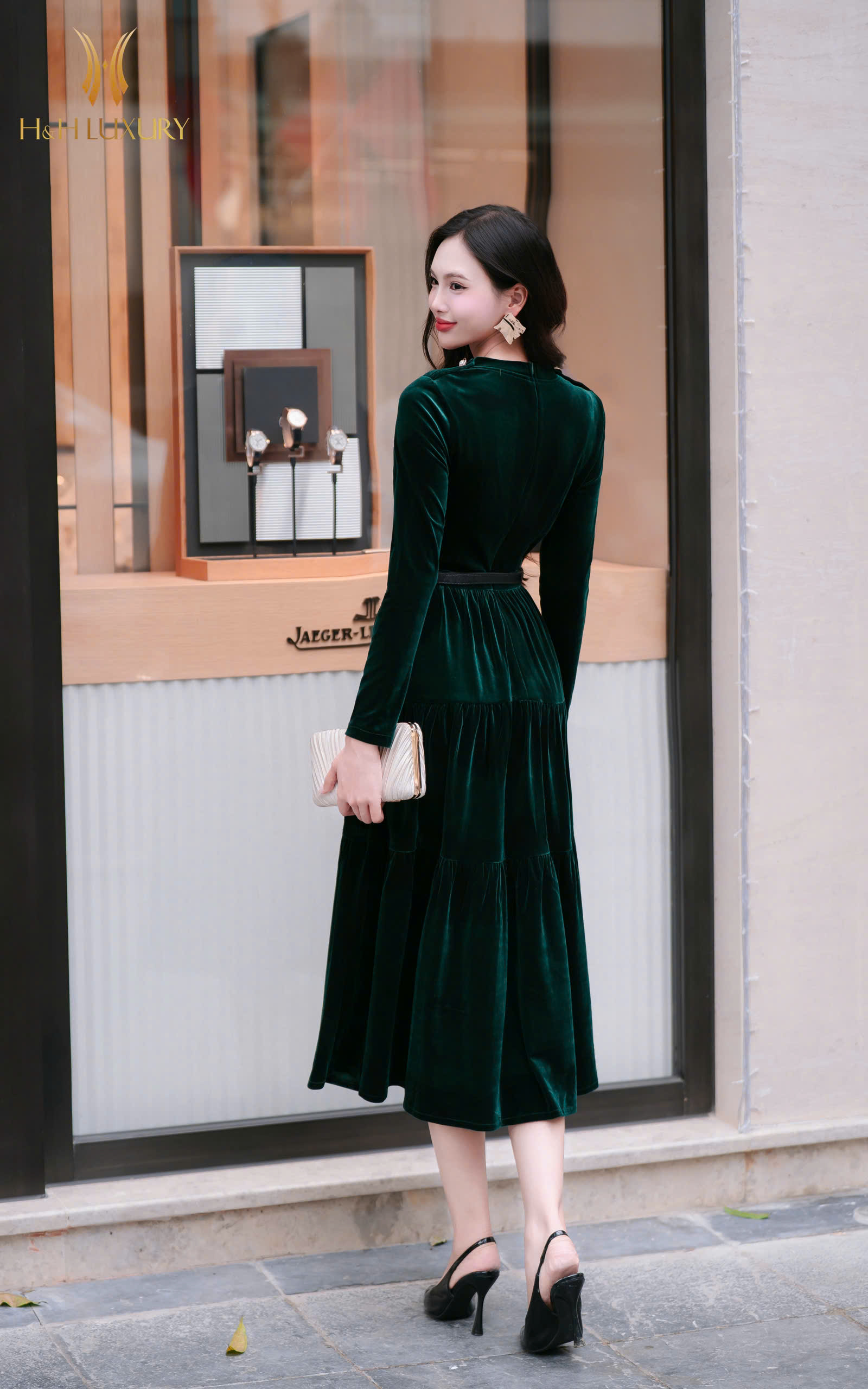 ĐẦM NHUNG XANH CỔ VỊT NHÚN 3 TẦNG