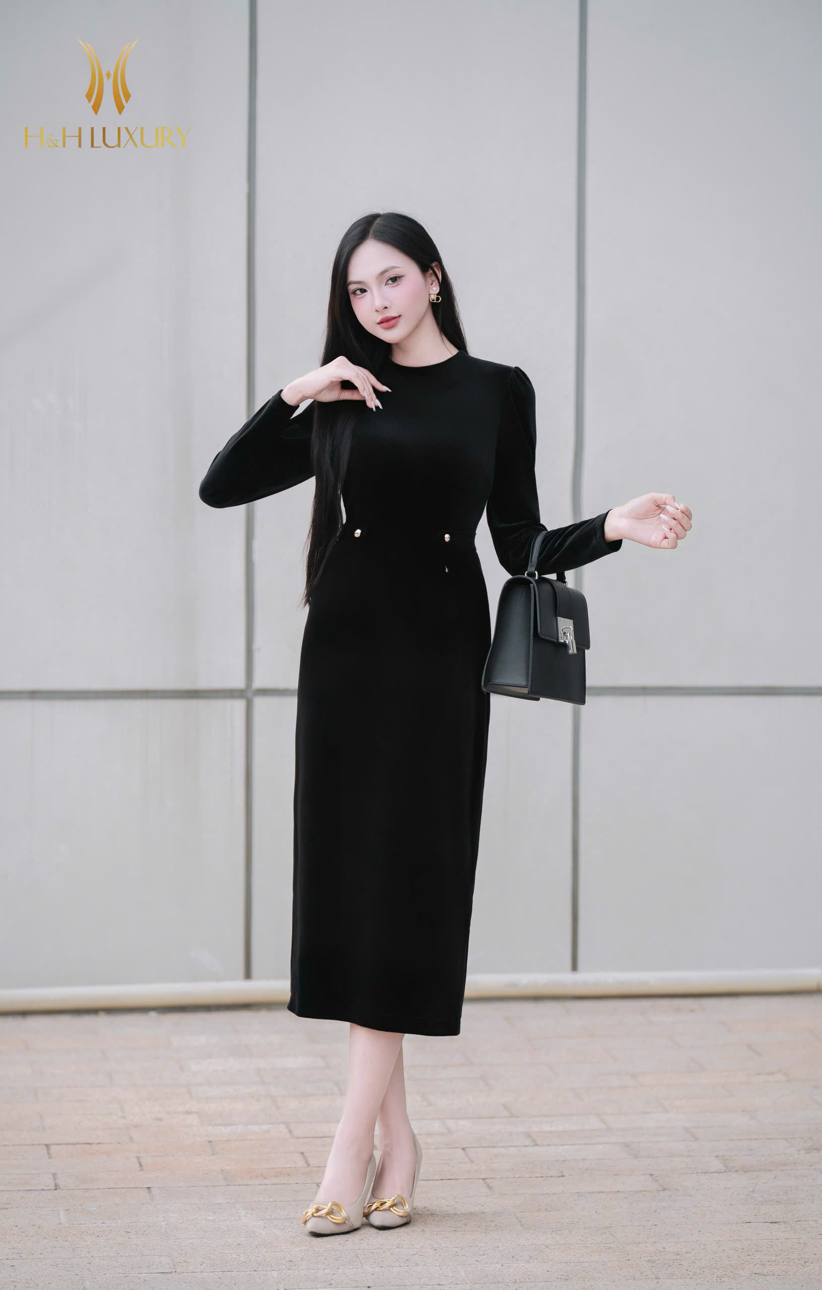 ĐẦM BÚT CHÌ NHUNG ĐEN CÚC EO