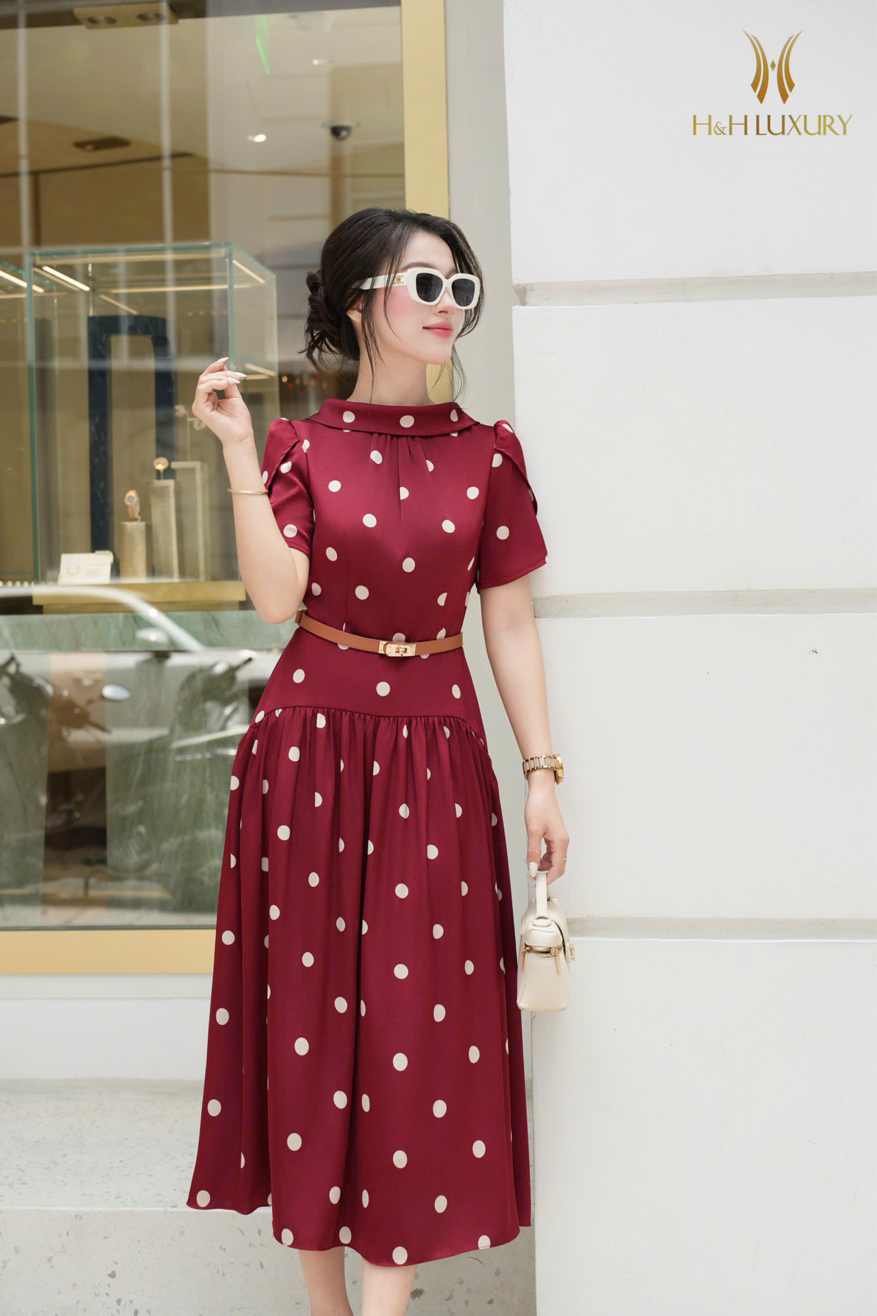 ĐẦM LỤA BI ĐỎ ĐÔ CỔ V SAU