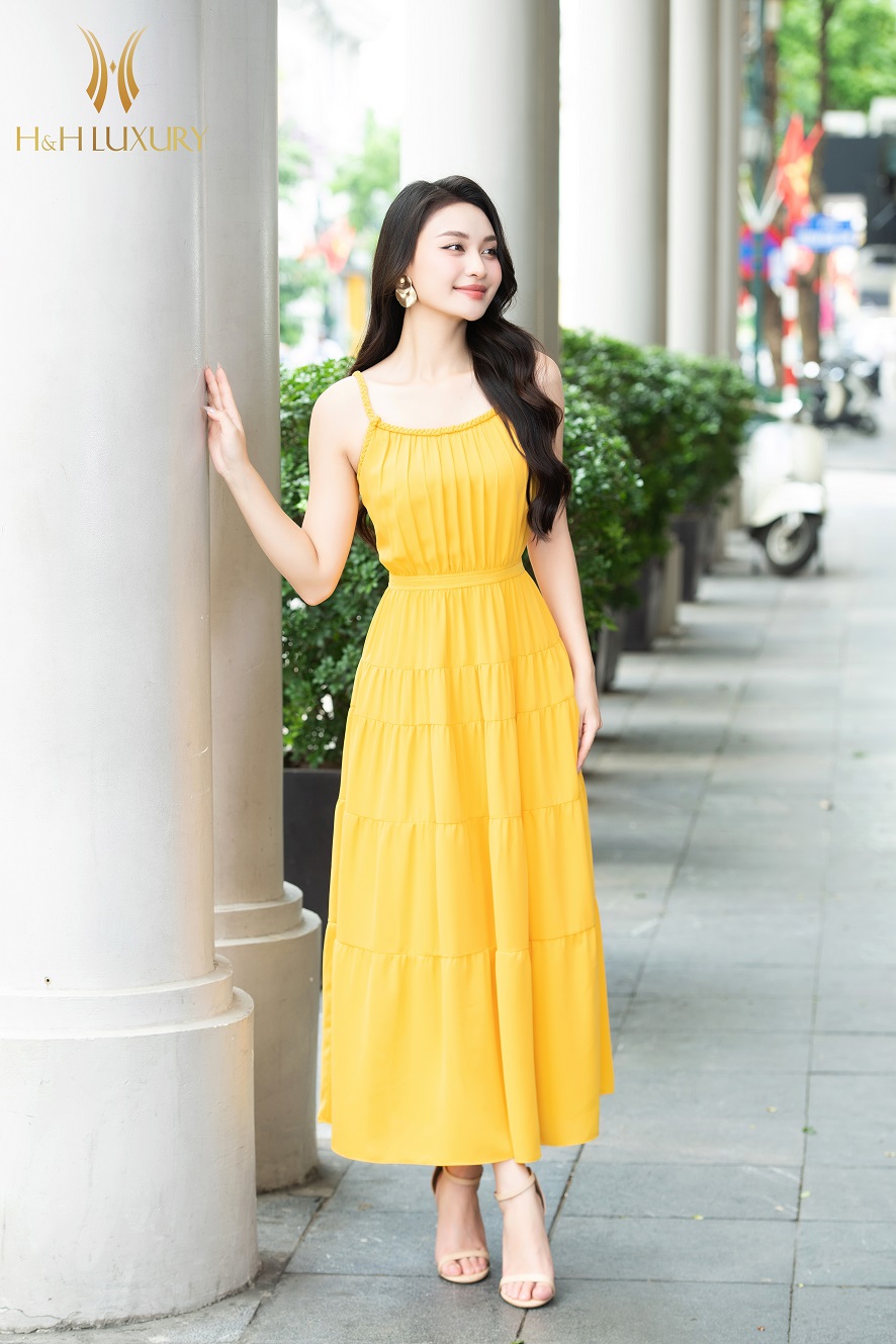 ĐẦM MAXI LỤA VÀNG TẾT CỔ