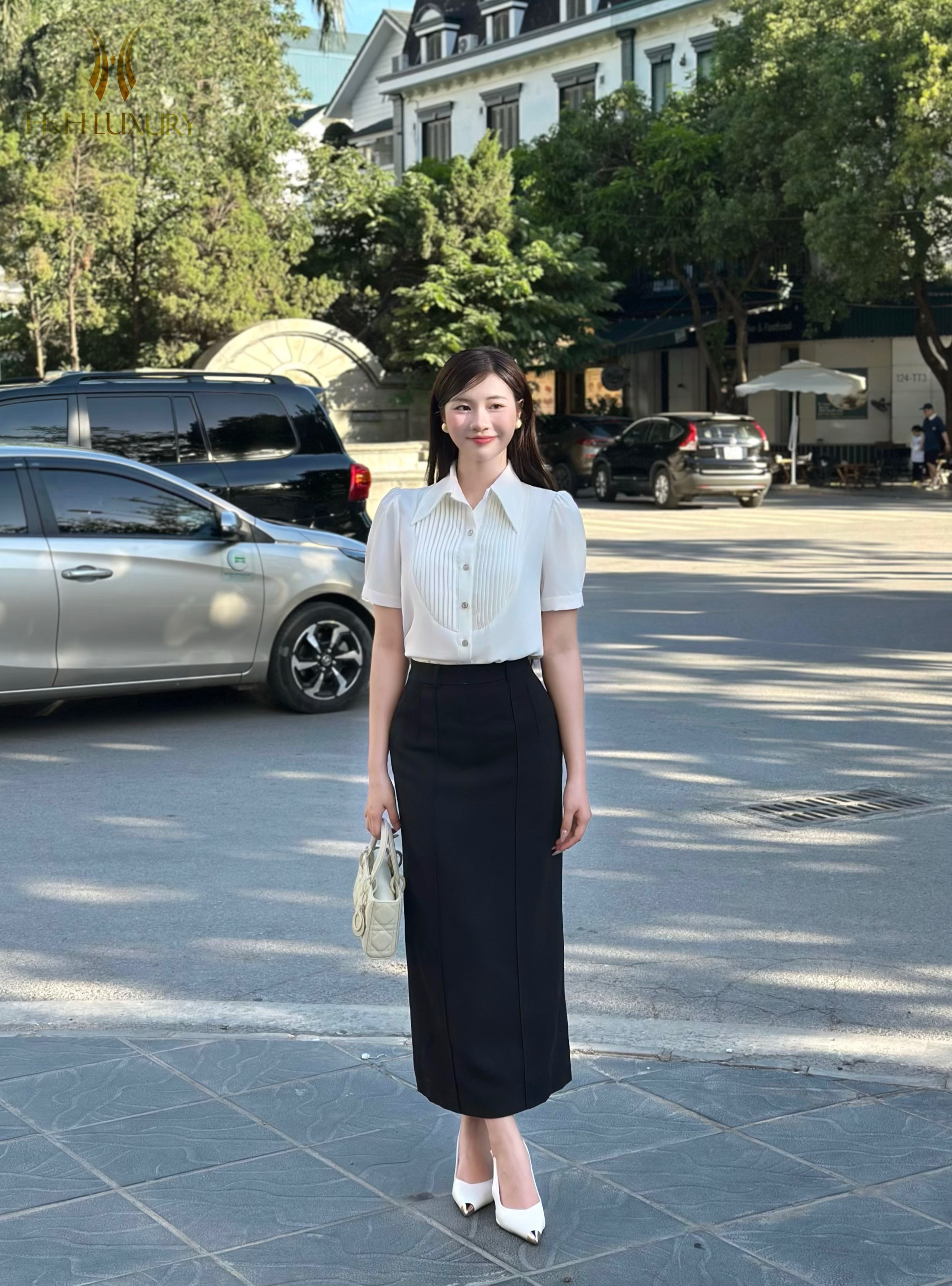 CHÂN VÁY BÚT CHÌ XUÔNG ĐEN