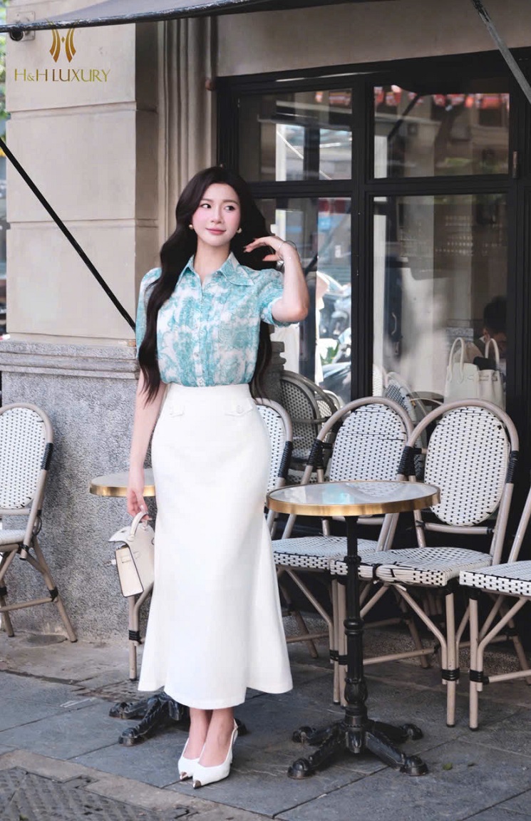 ÁO XANH CỘC TAY CỔ ĐỨC XẾP LY THÂN