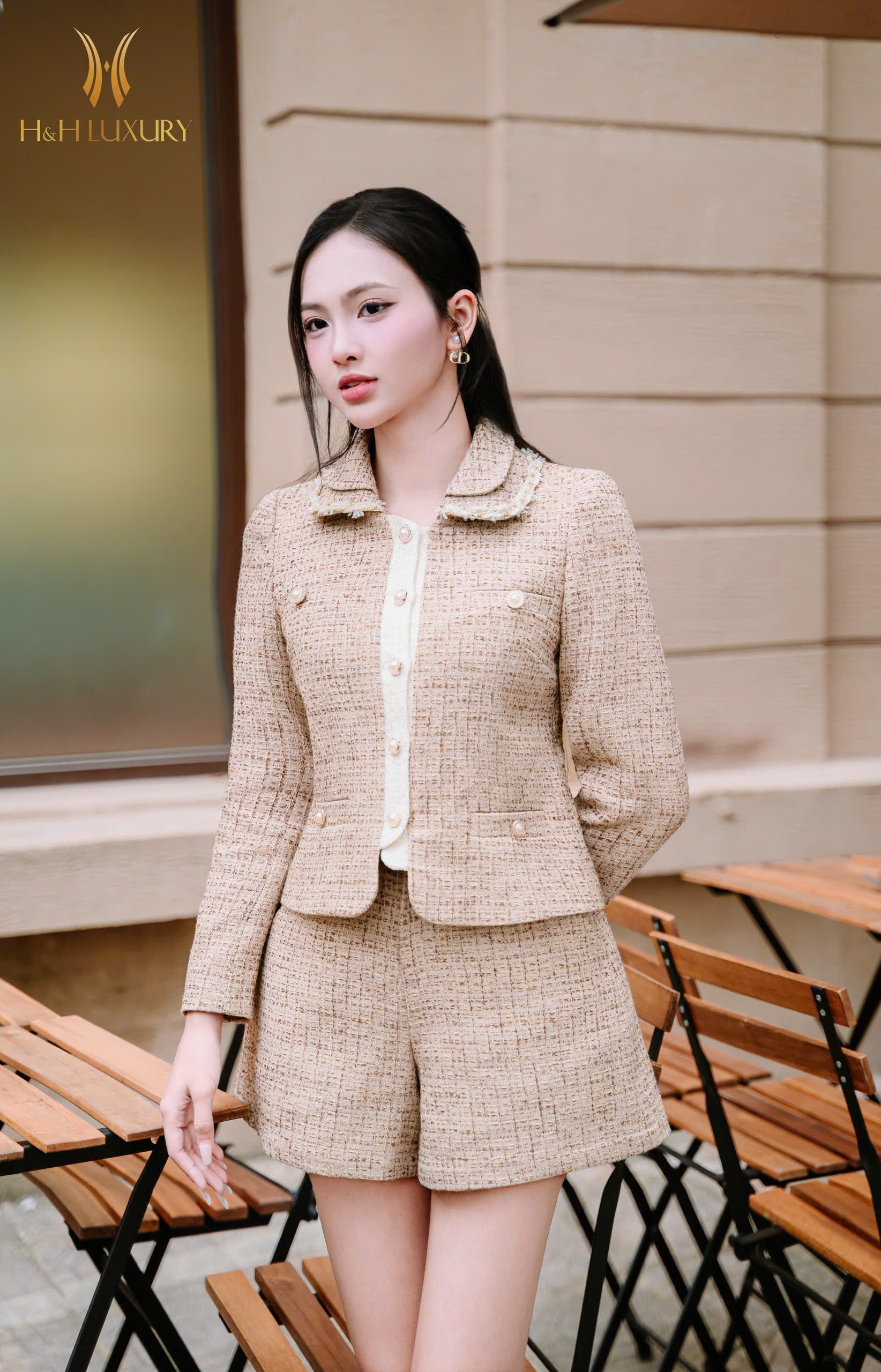 QUẦN SOOC TWEED NÂU TÂY