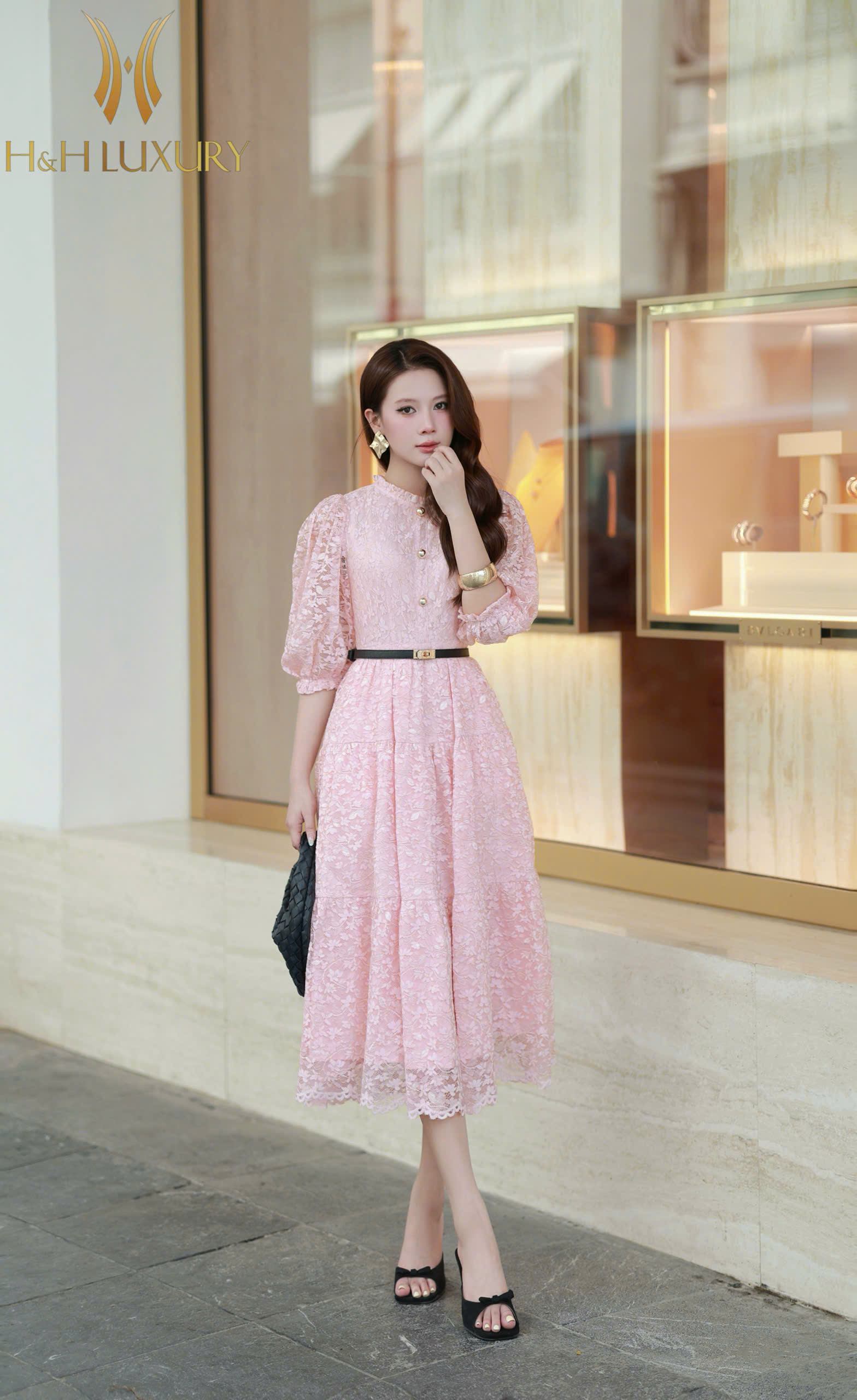 ĐẦM REN XÒE LÁ NHO HỒNG PASTEL