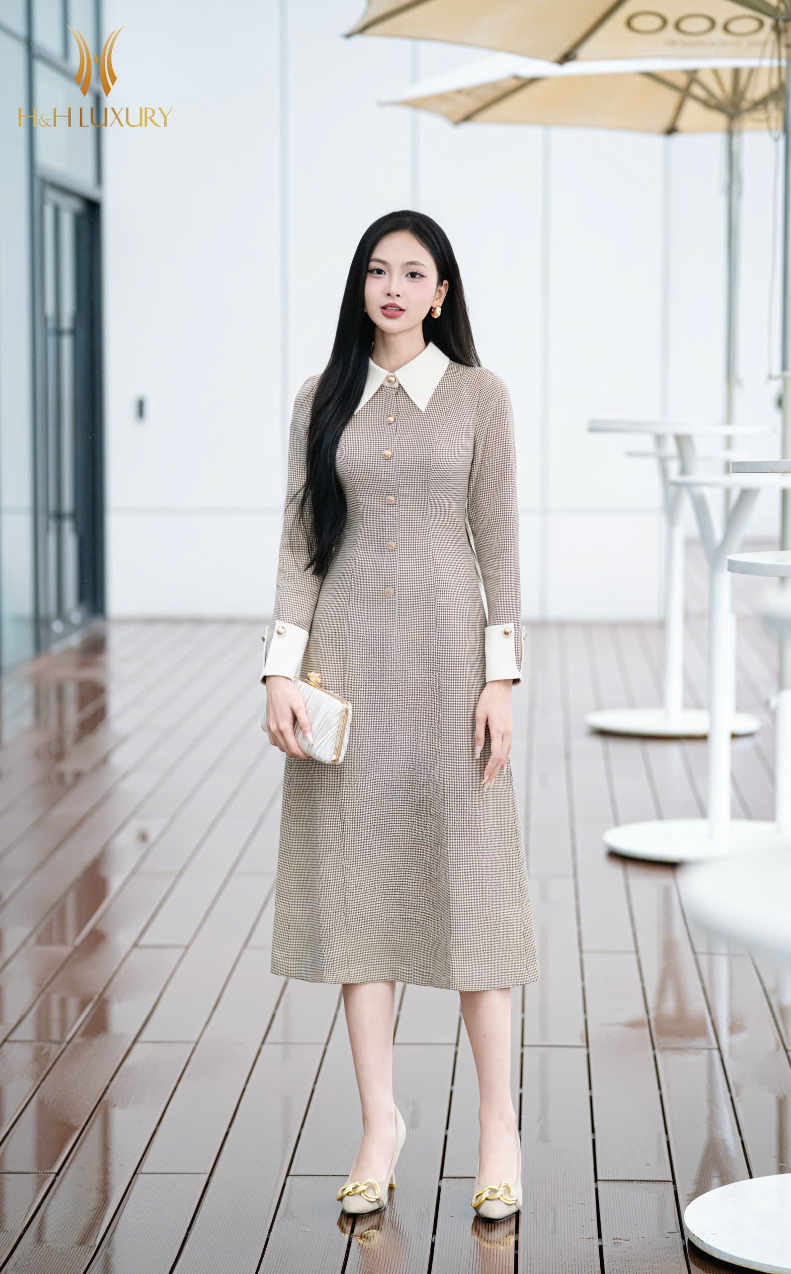 ĐẦM ÔM A PHỐI CỔ TÂY ĐÍNH CÚC