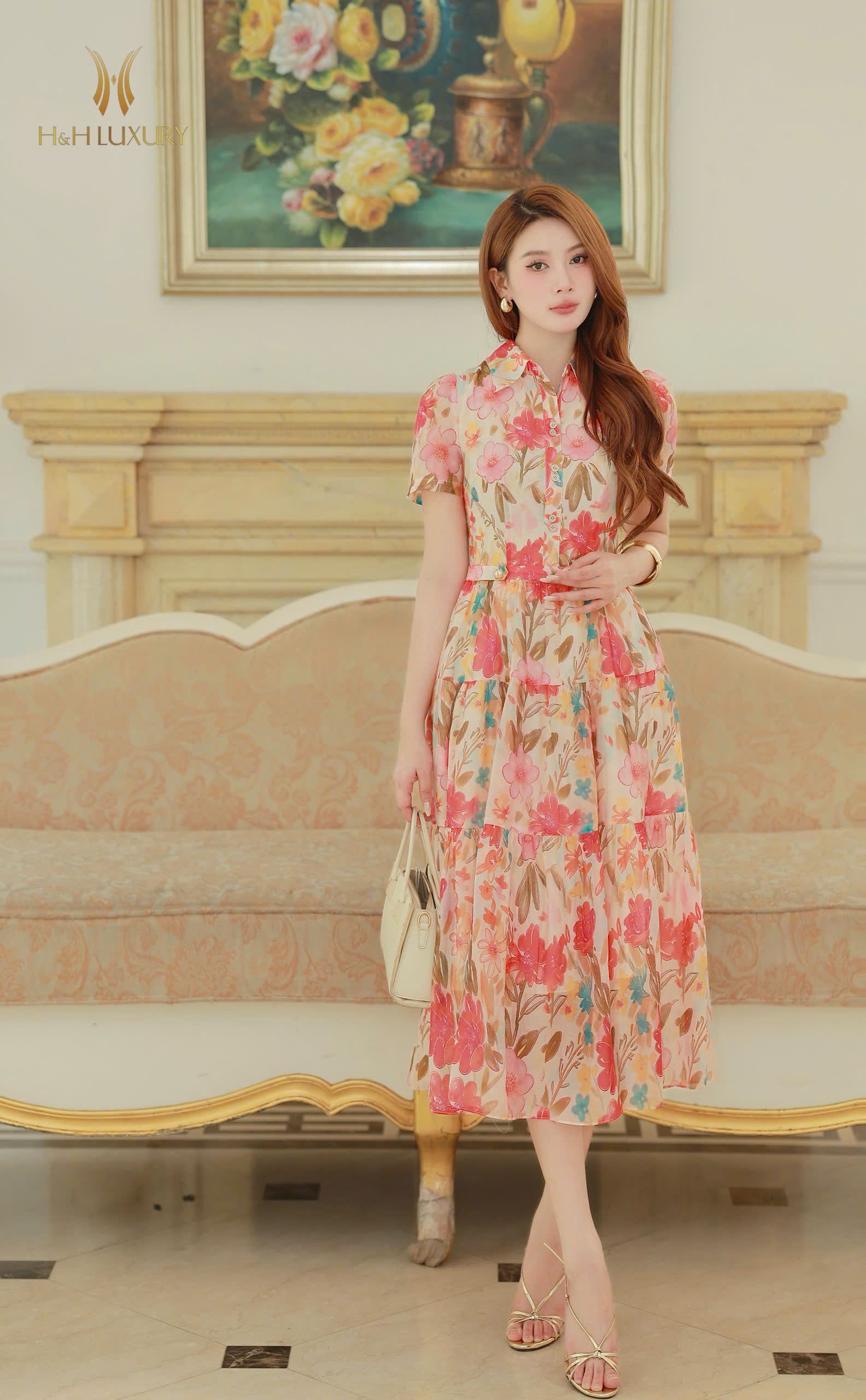 ĐẦM CỔ ĐỨC HOA ĐỎ HỒNG CÚC EO