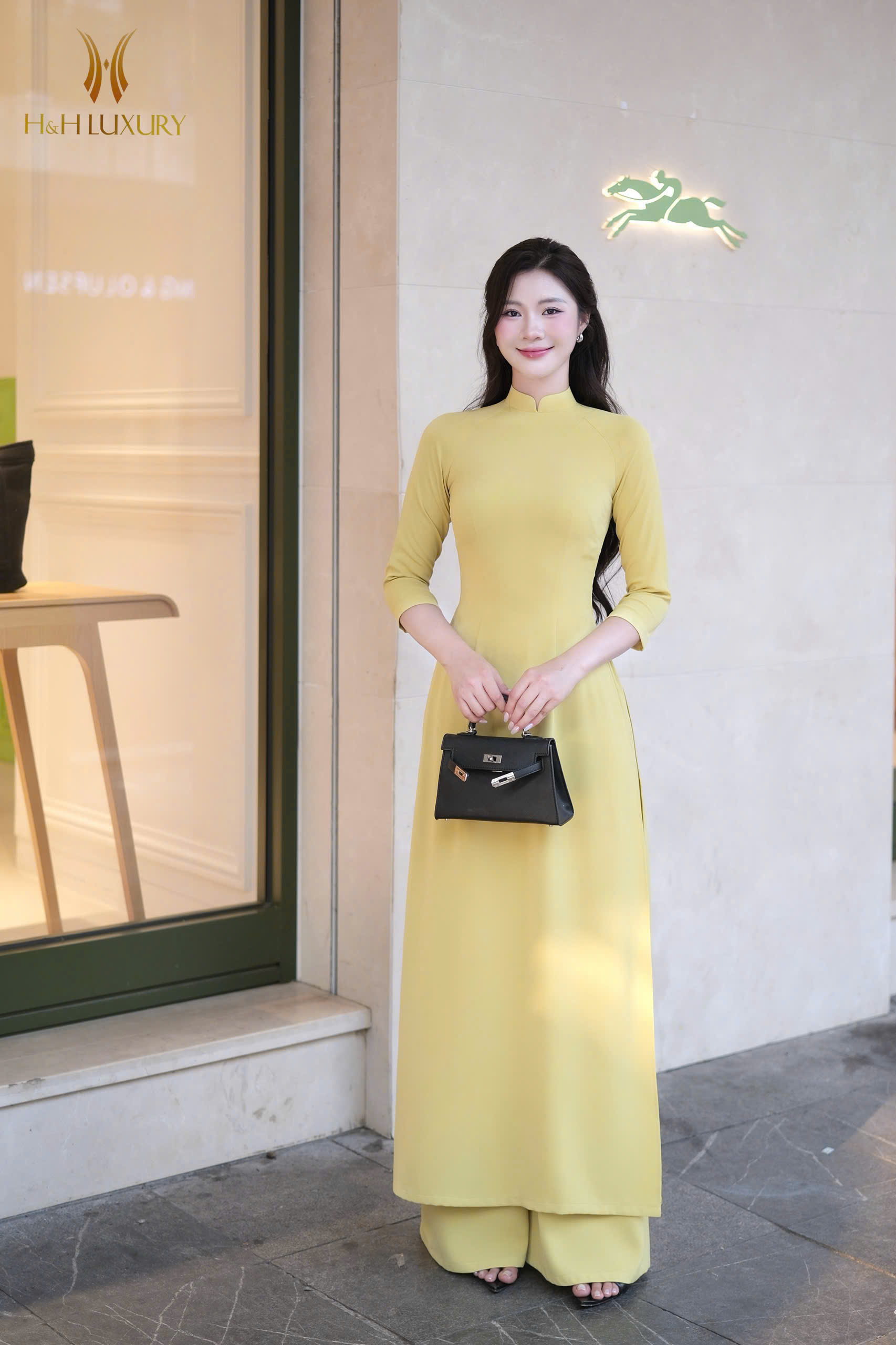 QUẦN ÁO DÀI VÀNG CỐM LỤA MANGO HÀN