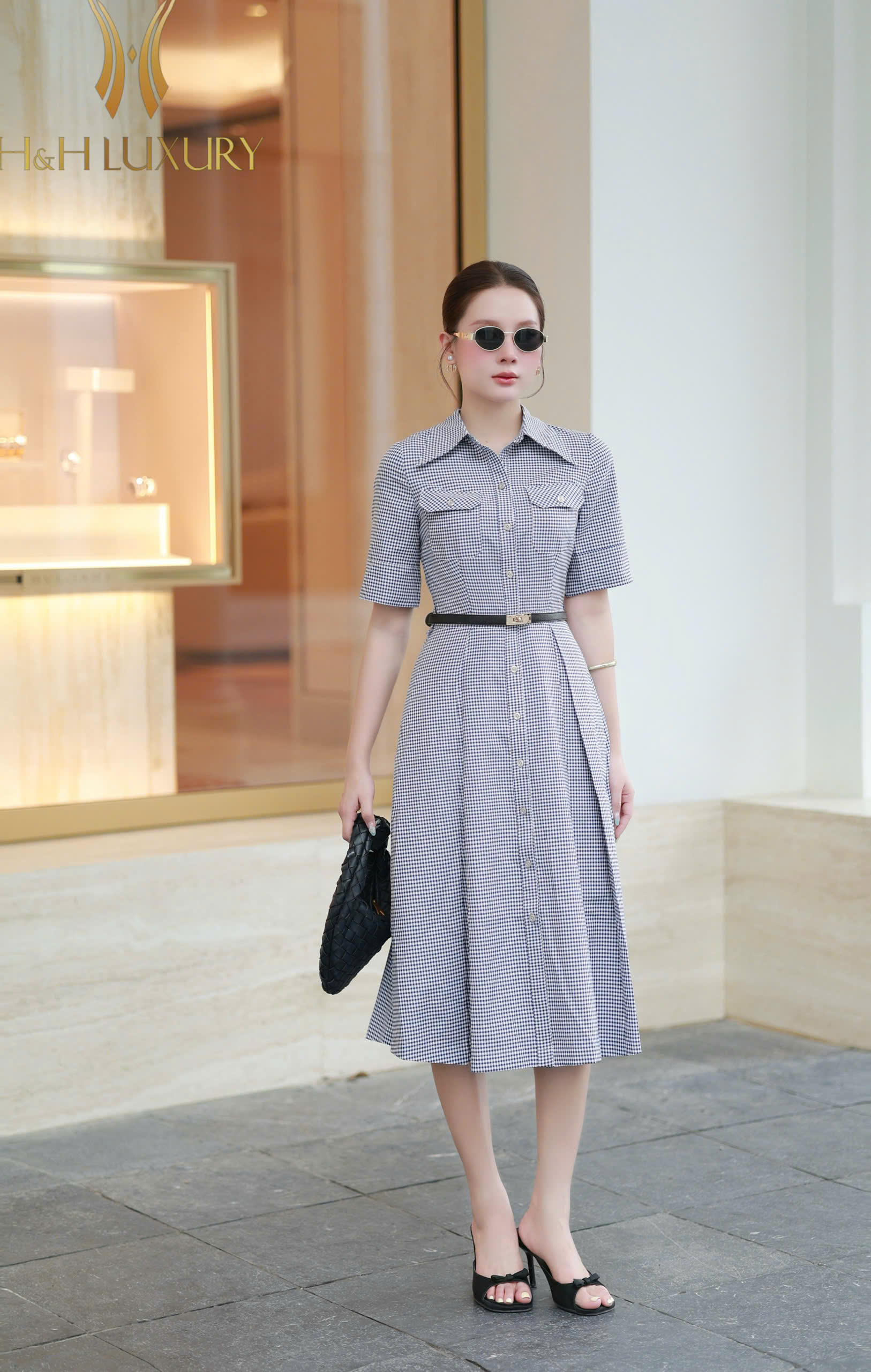 ĐẦM KẺ CARO XANH NAVY TÚI NGỰC