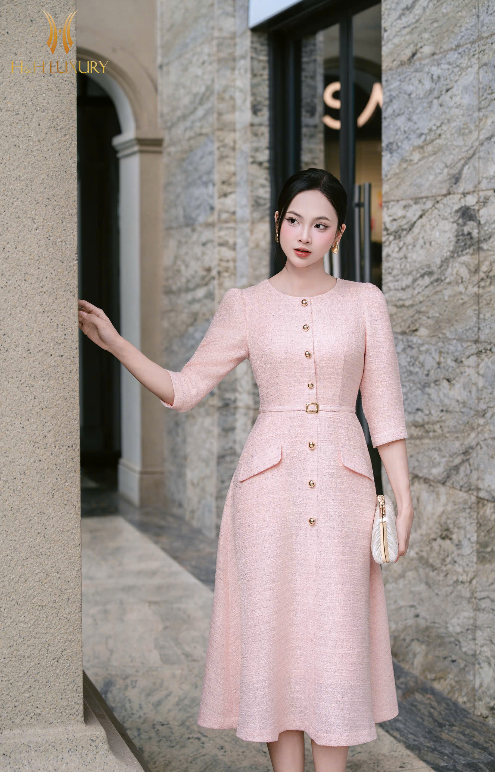 ĐẦM DẠ TWEED HỒNG ĐÍNH CÚC