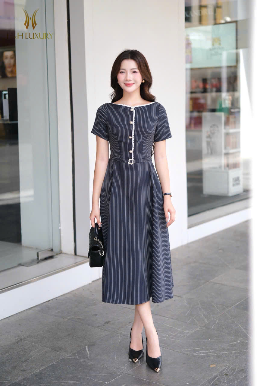 ĐẦM XÒE XANH NAVY PHỐI REN
